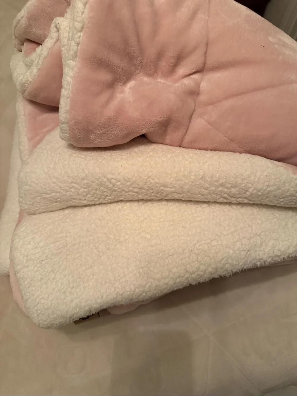 UGG Blush Pink Plush Sherpa Full Size Comforter Set with Pillow Shams